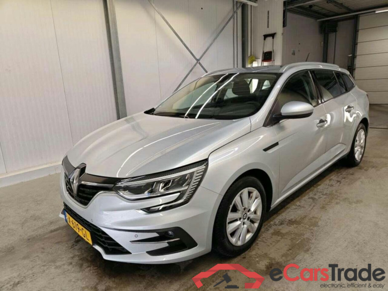 RENAULT Mégane Estate 1.3 TCe140 Equilibre #1