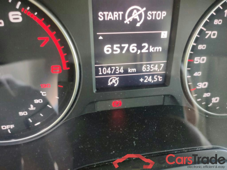 AUDI Q2 / 2016 / 5P / todoterreno Design 30 TFSI 85kW (116CV) (AC) #5