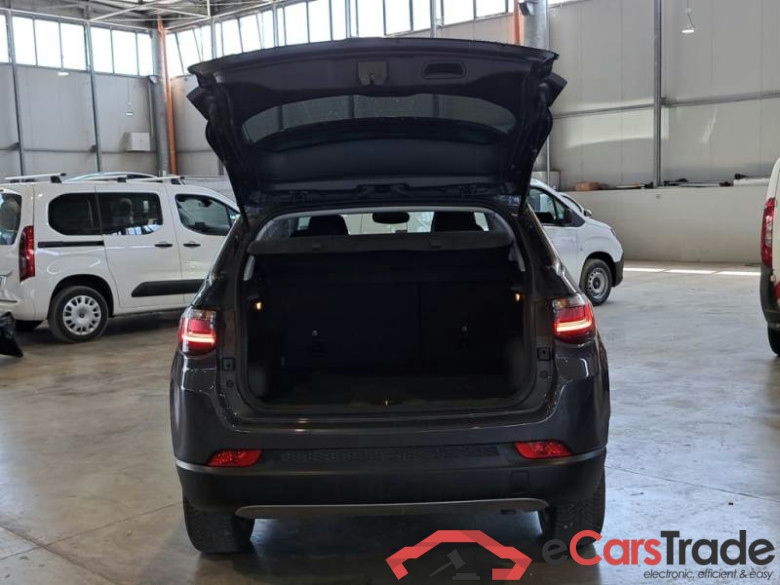 JEEP COMPASS / 2021 / 5P / SUV 1.5 TURBO MHEV T4 96KW BUSINESS #5