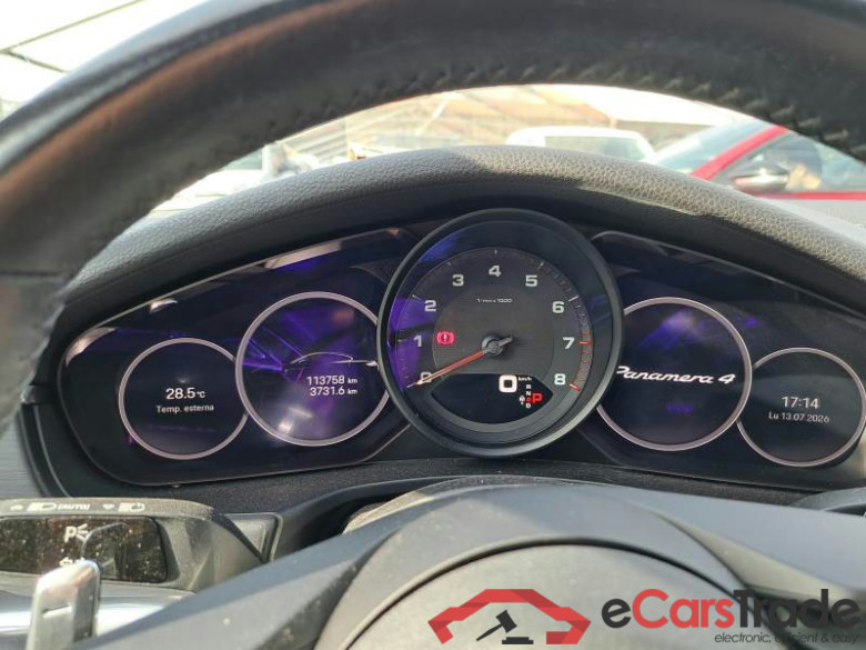 PORSCHE PANAMERA / 2020 / 5P / BERLINA PANAMERA 4 PLATINUM EDITION #4