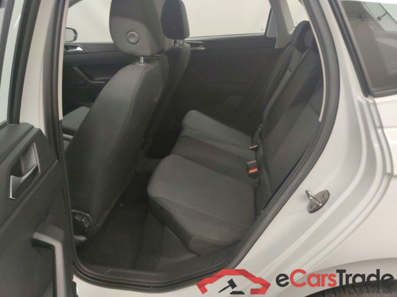 VOLKSWAGEN POLO - 2018 1.0i 80 Trendline (EU6.2) 5d #6