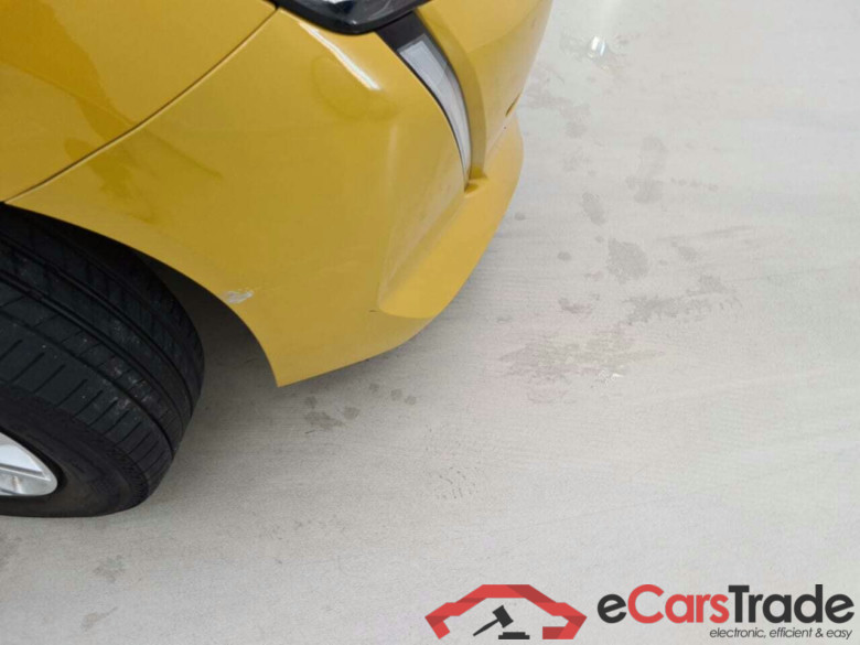 PEUGEOT 208 1.2 PURETECH ACTIVE #6