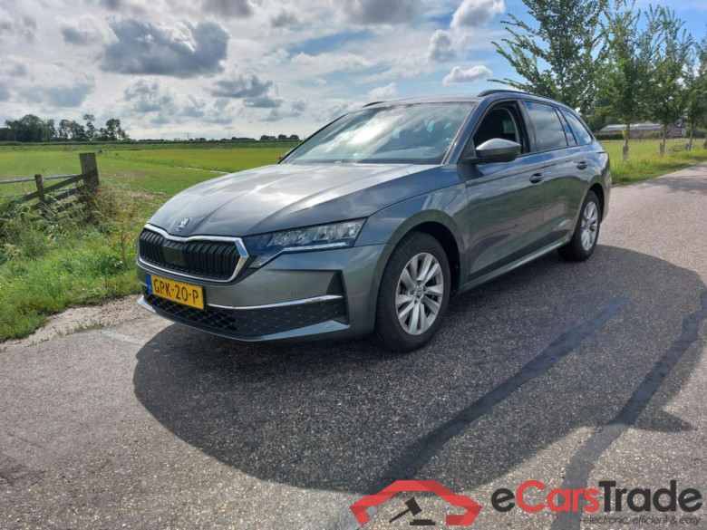 SKODA OCTAVIA COMBI 1.5 TSI Bns. Edition #1