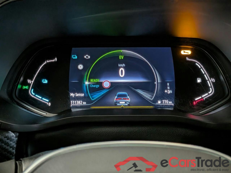 RENAULT Arkana 1.6 E-T H 145 RSLine #6