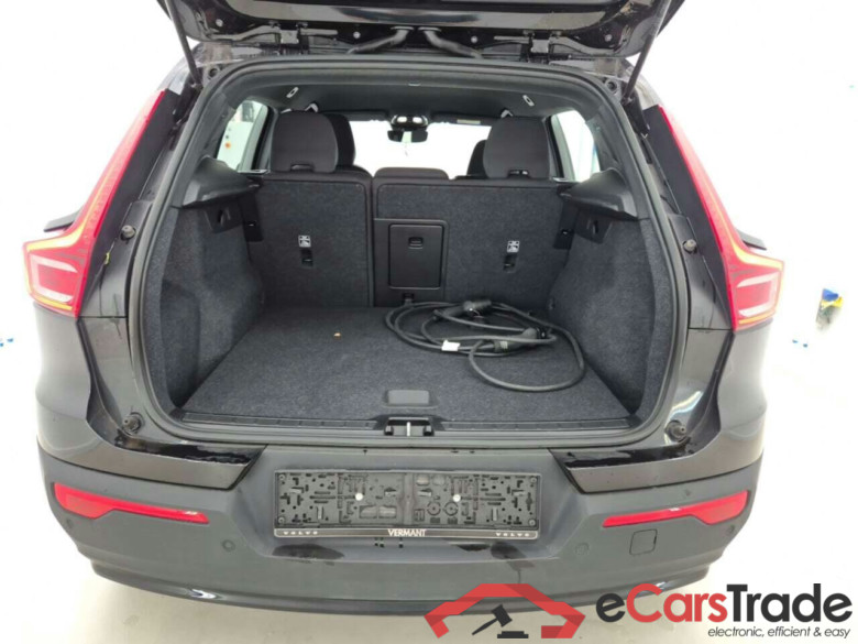 VOLVO XC40 RECHARGE CORE #6