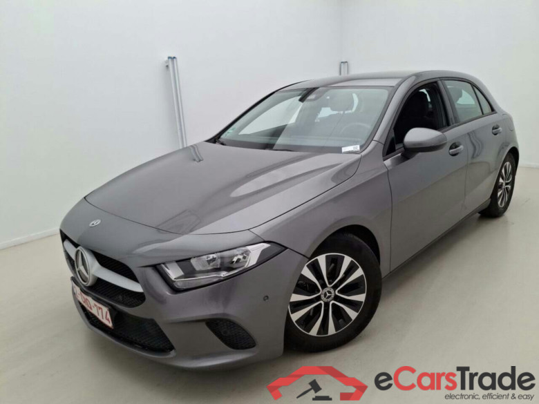 MERCEDES-BENZ A-KLASSE 180 7G-DCT ESSENTIAL LINE #1