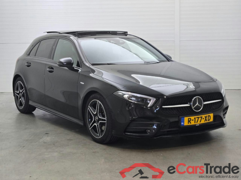 MERCEDES-BENZ A-klasse 200 Business Solution AMG #2