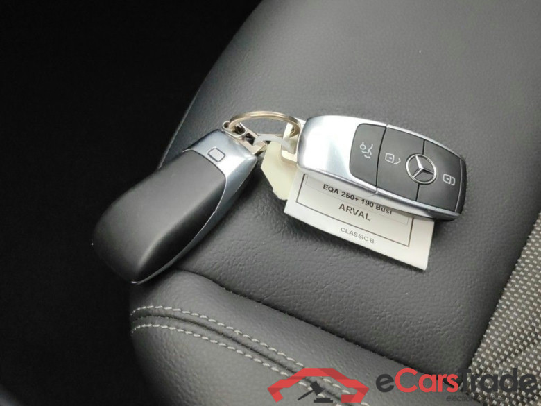 MERCEDES EQA (H293) 66.5 kWh EQA 250+ Business Line 5d #4