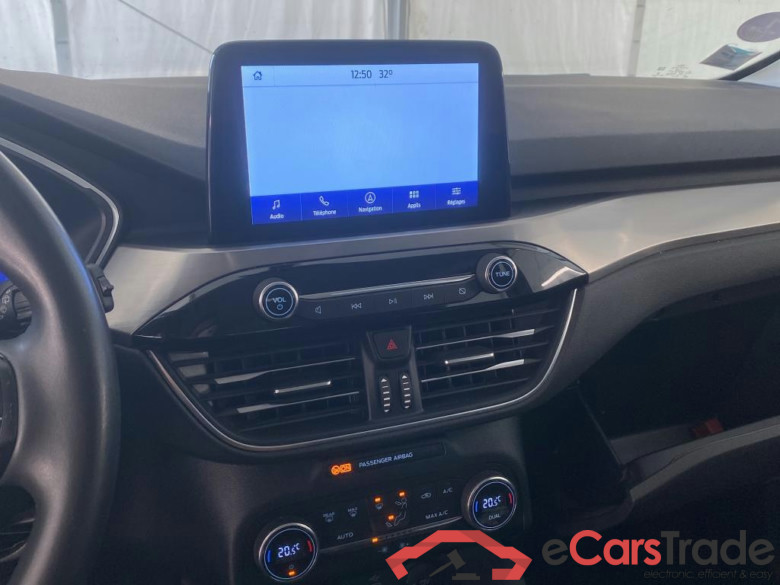 FORD Kuga / 2019 / 5P / SUV 2.5 190 hybrid Flexifuel Pshift Titanium #6