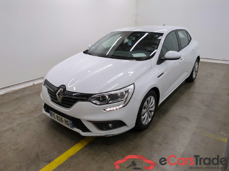 Megane IV Berline 5pt. Société Air Nav 1.5 dCi 90CV BVM6 E6 #1