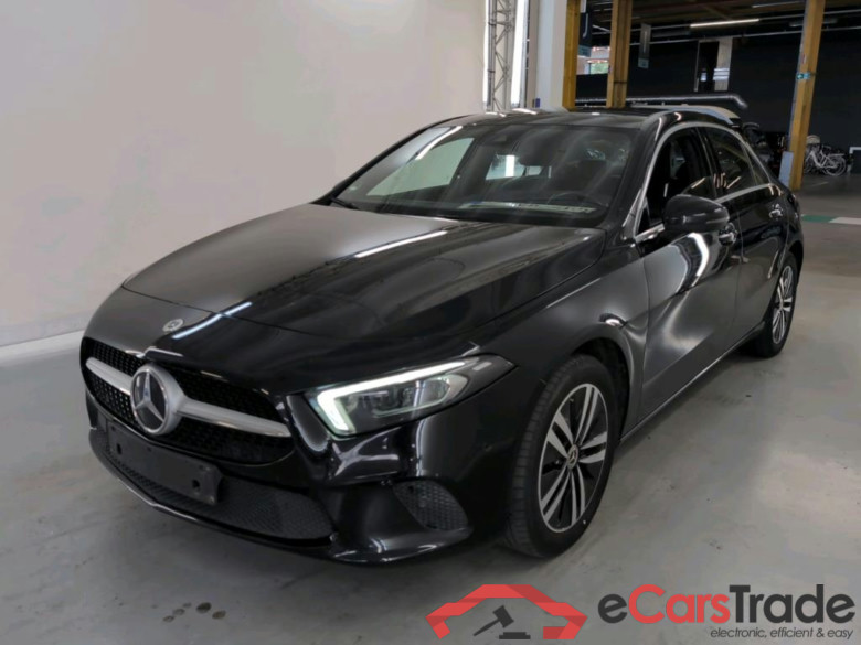 MERCEDES-BENZ A-CLASS LIMOUSINE 1.3 A 250 E BUSINESS SOLUTION DCT #1