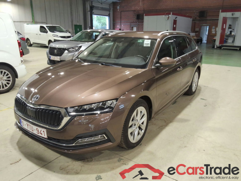 SKODA OCTAVIA COMBI 2.0 CRTDI 85KW AMBITION #1