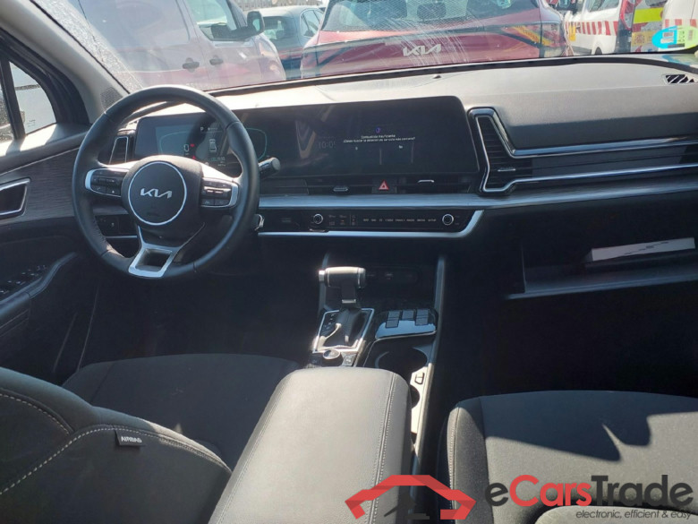 KIA Sportage / 2022 / 5P / todoterreno 1.6 T-GDi MHEV 118kW Business 4x2 DCT #3