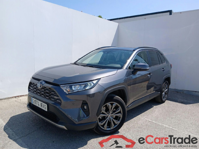 TOYOTA Rav4 / 2018 / 5P / todoterreno 220H e-CVT 4x2 Advance #1