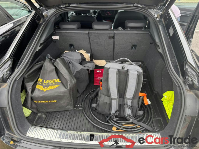 AUDI Q8 Sportback e-tron 106 kWh 55 Quattro Advanced #5