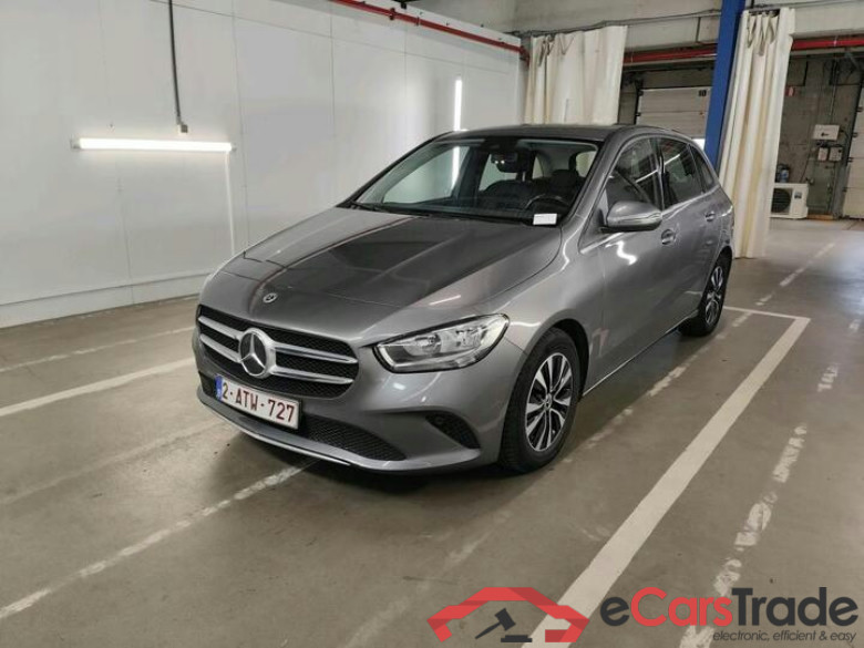 Mercedes B 180d Widescreen Navi 1/2 Sport-Leather KeylessGo Camera Klima PDC ... #1