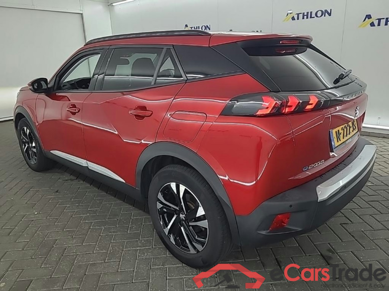 PEUGEOT e-2008 Allure Pack EV 50kWh 136 5D uitlopend #4