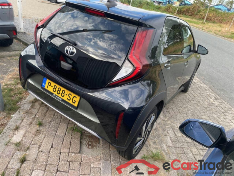 TOYOTA Aygo X 1.0 VVT-i MT #4
