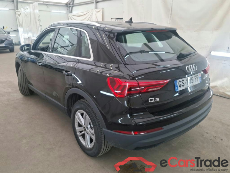 AUDI Q3 / 2018 / 5P / SUV 45 TFSI E 245 S TRONIC BUSINESS EXE #3