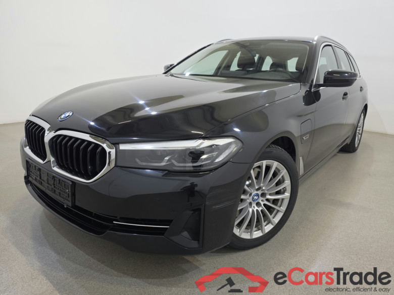 BMW 530e Plug-In Hybrid Aut. LED LC-Pro Navi-Pro Leather KeylessGo Camera Klima PDC ... #1