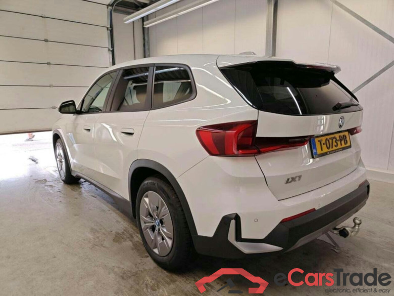 BMW iX1 xDrive30 Launch Ed. #6