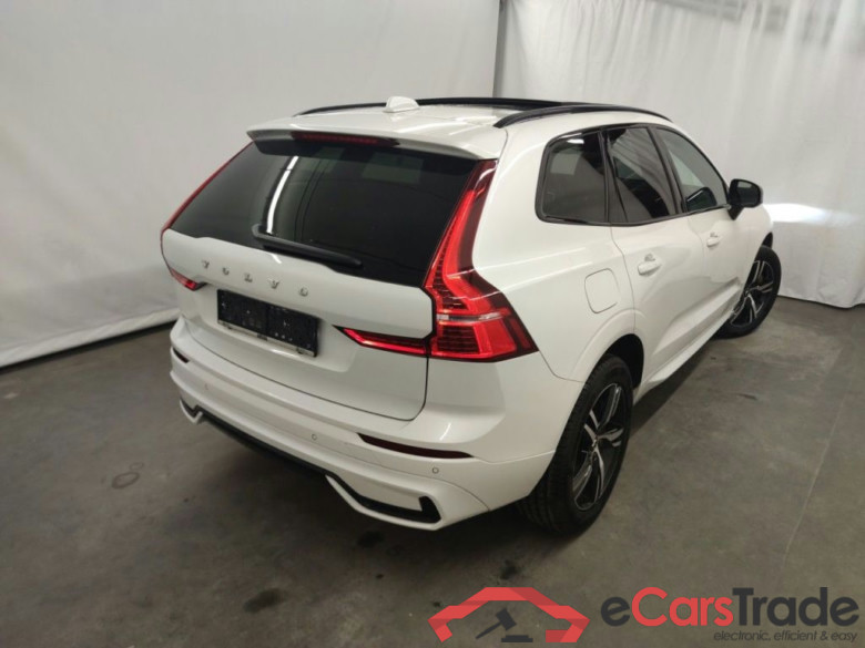 Volvo XC60 T6 Recharge 4x4 Geartronic R-Design 5d #2