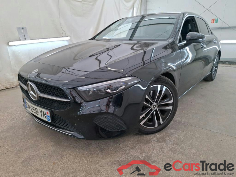 MERCEDES-BENZ Classe A Compact / 2022 / 5P / Berline A 200 Business Line 7G-DCT
