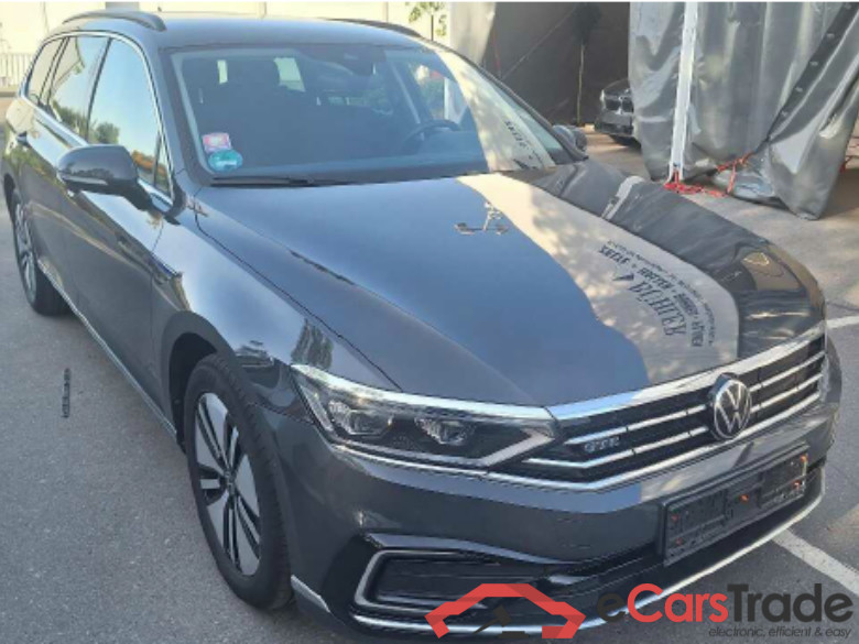Passat Variant GTE 1.4 TSI 160KW AT6 E6d #1