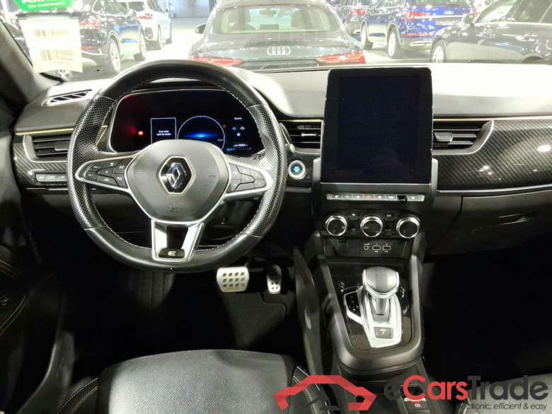 RENAULT ARKANA 1.6 E-TECH 145 ENGINEERED FAST TRACK #6