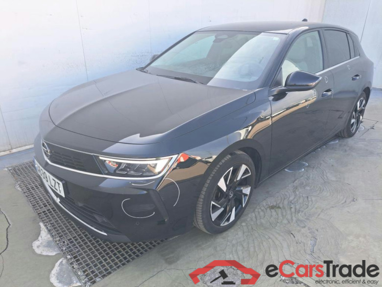 OPEL Astra / 2021 / 5P / berlina con portón 1.2T XHT 96kW (130CV) Elegance