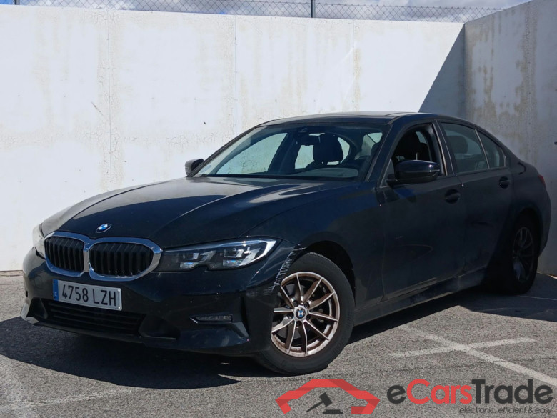 BMW Serie 3 / 2018 / 4P / sedán 318d Auto. #1