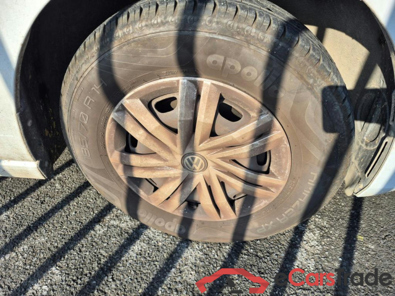 VOLKSWAGEN Polo Polo Trendline 1.0 48 kW (65 ch) 5 vitesses manuel #4