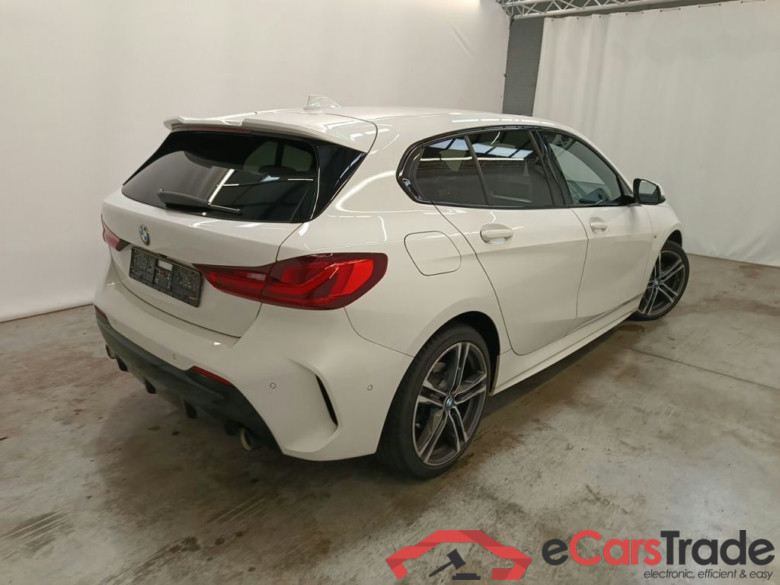 BMW 1 HATCH DIESEL - 2019 118 dAS 150hp (EU6AP) 5d #4