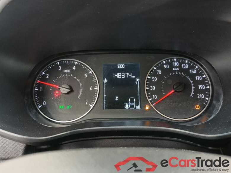DACIA SANDERO - 2023 1.0 TCe Essential 5d #6