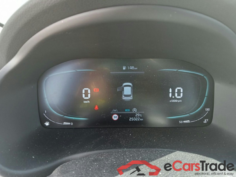 KIA Stonic / 2017 / 5P / todoterreno 1.0 T-GDi 74kW (100CV) MHEV MT Business #4