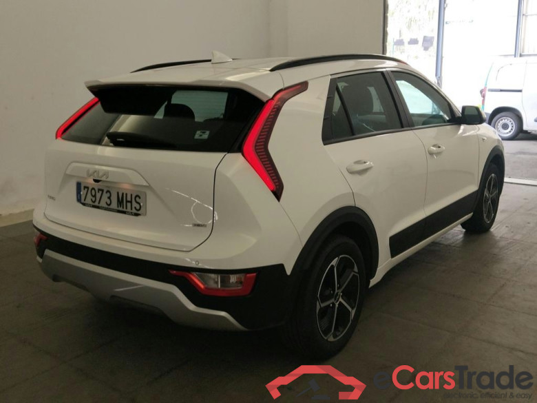 KIA Niro / 2022 / 5P / crossover 1.6 GDi HEV 104kW (141CV) Concept #2