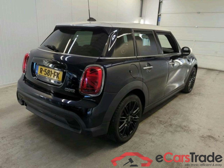 Mini 5-deurs 1.5 Cooper Bns Ed. #2