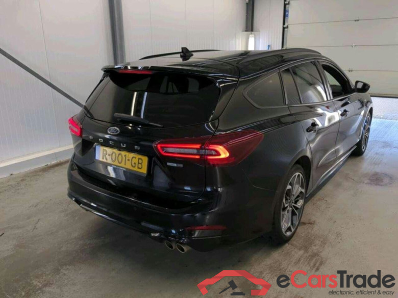FORD Focus Wagon 1.0 EBH ST L.Vignale #2