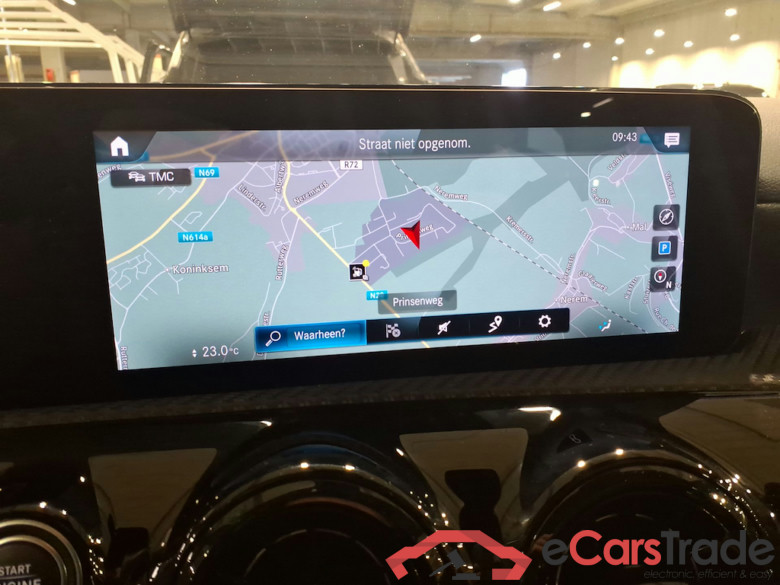 Mercedes A 180 Pano Widescreen Navi KeylessGo Klima PDC ... #6