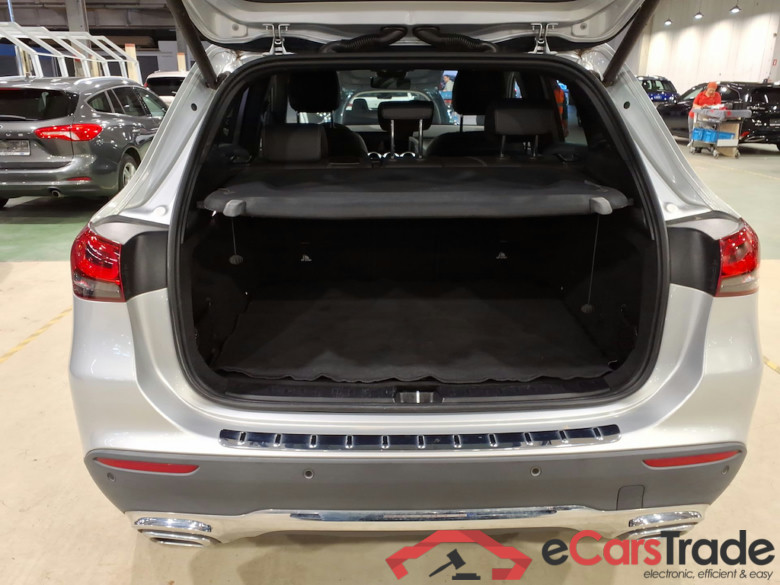 MERCEDES-BENZ CLASS GLA DIESEL - 2020 GLA 200 d #3