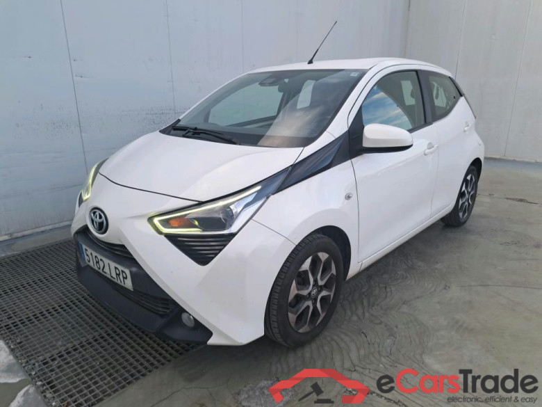 TOYOTA Aygo / 2018 / 5P / minicoche 1.0 70 x-play