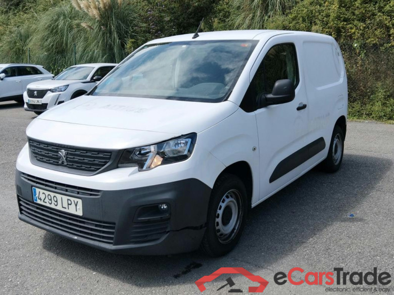 PEUGEOT Partner / 2018 / 3P / furgón derivado de turismo Pro Standard 600kg BlueHDi 73kW (AC) #1