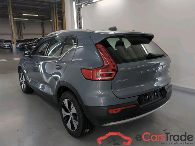 VOLVO XC40 1.5 T4 PHEV INSCRIPTION EXPR. DCT #3