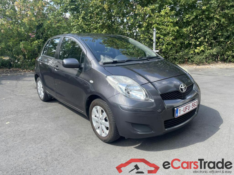 TOYOTA Yaris Dsl Yaris 1.4 D-4D Chill Out II DPF