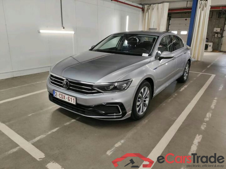 Volkswagen Passat Passat 1.4 TSI GTE Business DSG (PHEV) 160kW/218pk  4D/P Auto-6 #1
