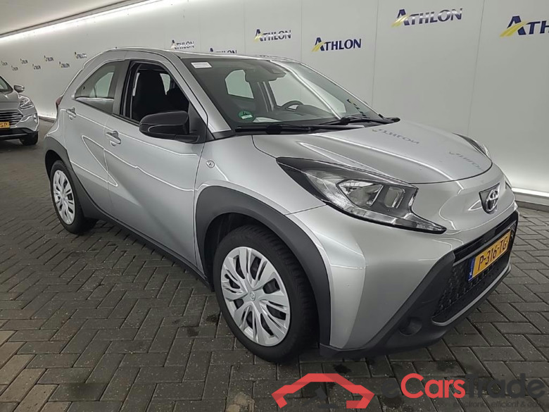 TOYOTA Aygo X 1.0 VVT-I MT play 5D 53kW #2