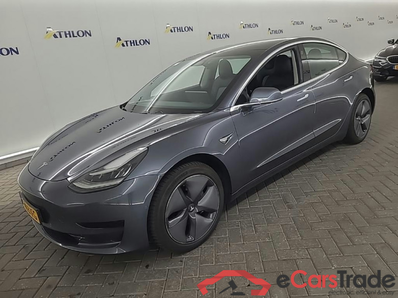 Tesla Model 3 Standard Range Plus RWD 4D 211kW #1