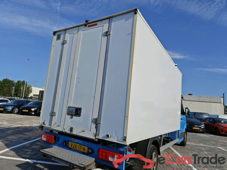 Volkswagen Crafter 35 2.0TDI 75kW L4 FWD Gesloten Laadbak #2