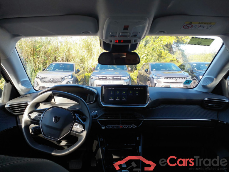 PEUGEOT 208  PEUGEOT 208  Allure Hybrid 110 ch e-DCS6 + pack access #3