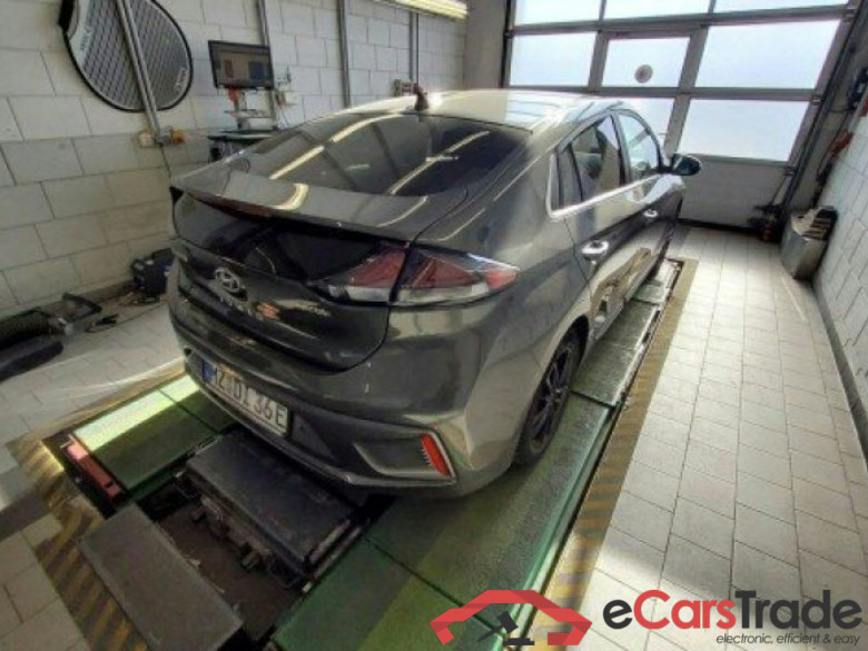 Hyundai Ioniq  #2
